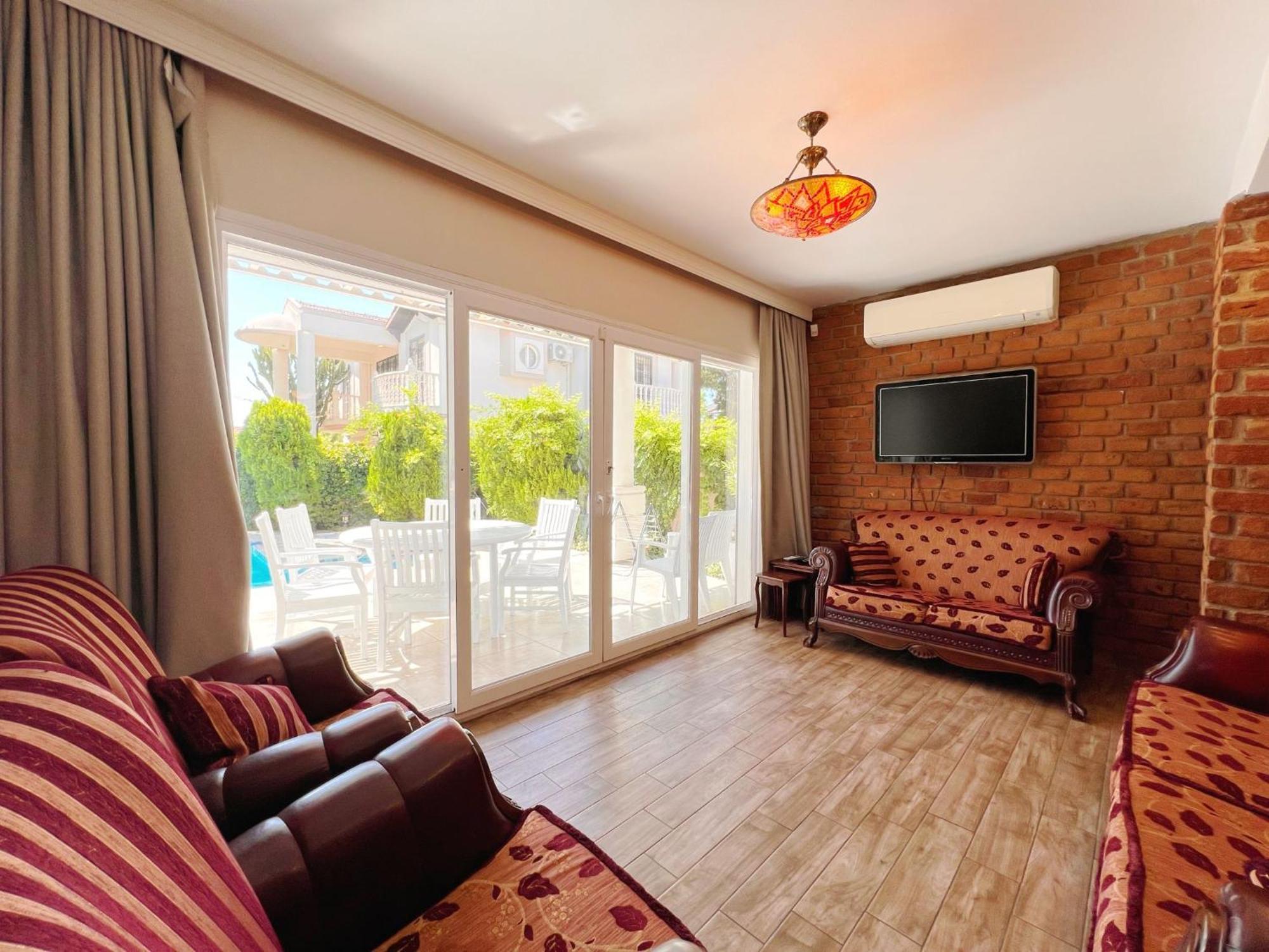 Center Villa Фетие Екстериор снимка